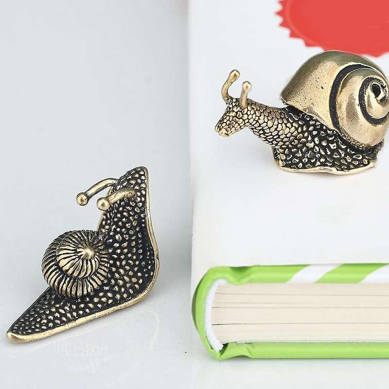 2pcs Snail Decor Outdoor Pond Garden Snail Figurine Brass Snail with Decor Effect The Meaning Of Th