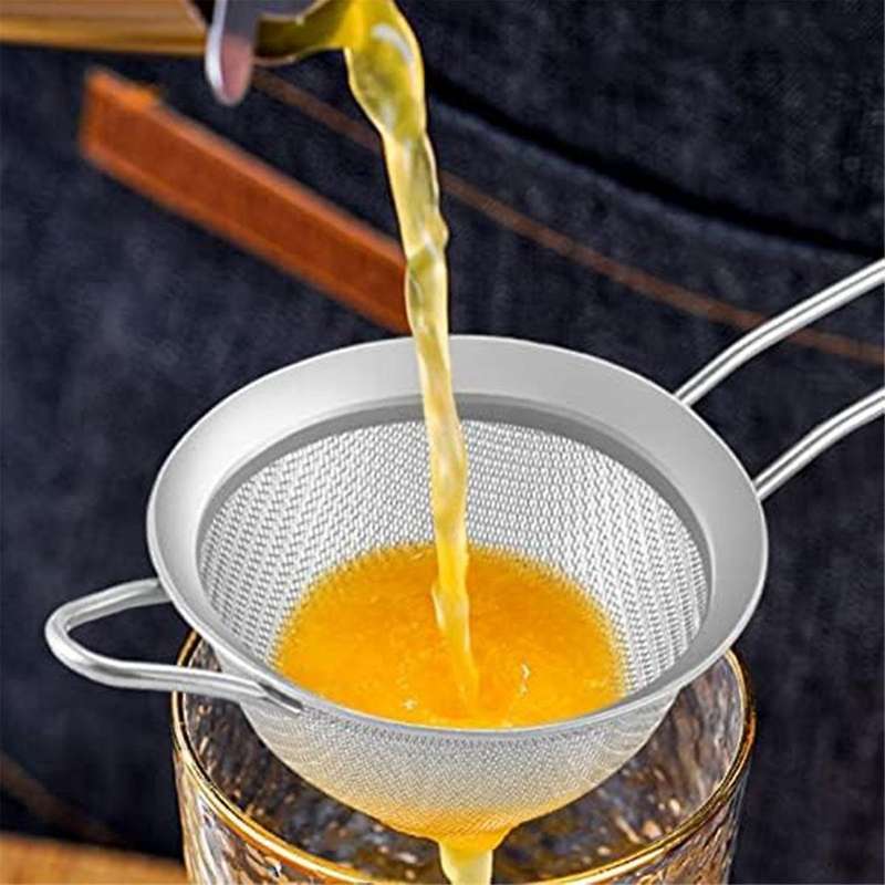 2pcs Stainless Steel Tea Strainer Small Conical Cone Mesh Strainer for Cocktails Coffee Juice Tea,