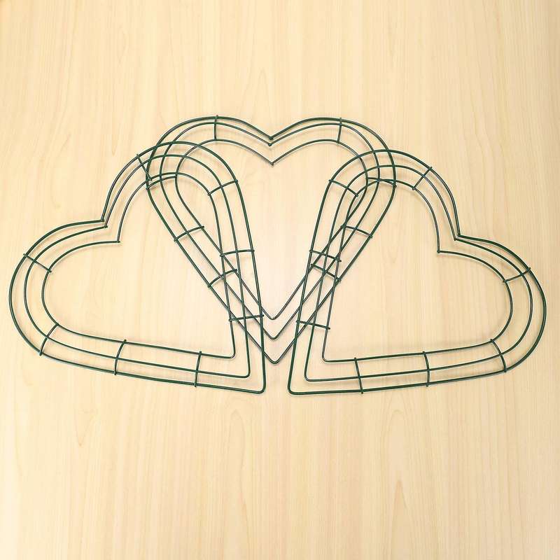 3 Pack Heart Metal Wreath 12 Inch Heart-Shaped Wire Wreath Frame for Home Wedding Valentine's Day