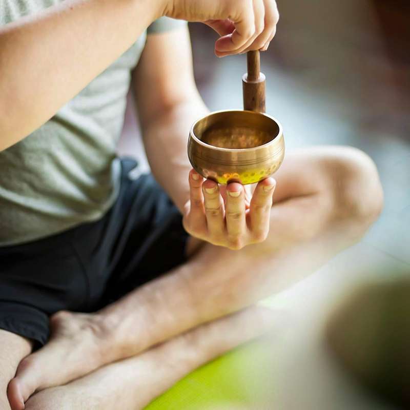 3.2 Inch Tibetan Singing Bowl Meditation Yoga Meditation Bowl Wooden Stick Cushion