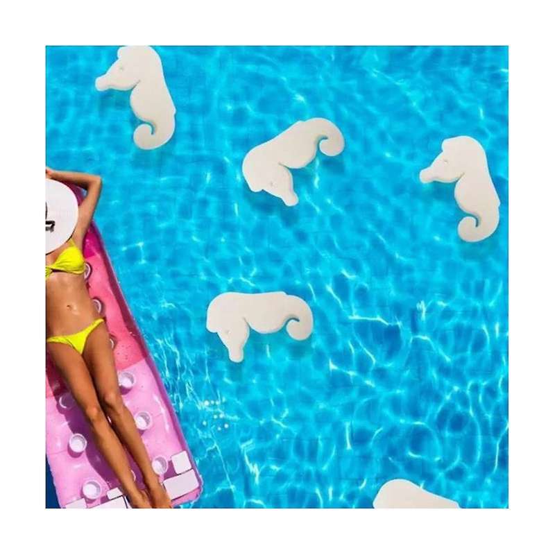 30 Pcs Oil-Absorbing Sponge Duck Shaped Convenient Scum Removal Sponge for Hot Tubs Swimming Pools