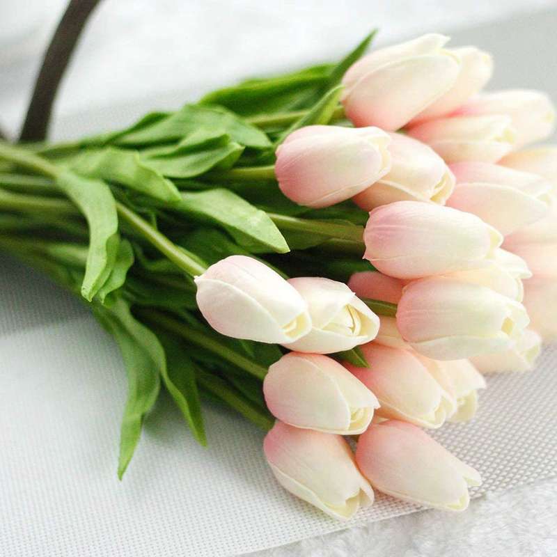 30pcs Artificial Tulips Flowers Real Touch Tulips Holland Pu Bouquet Latex Flower White (light Pink