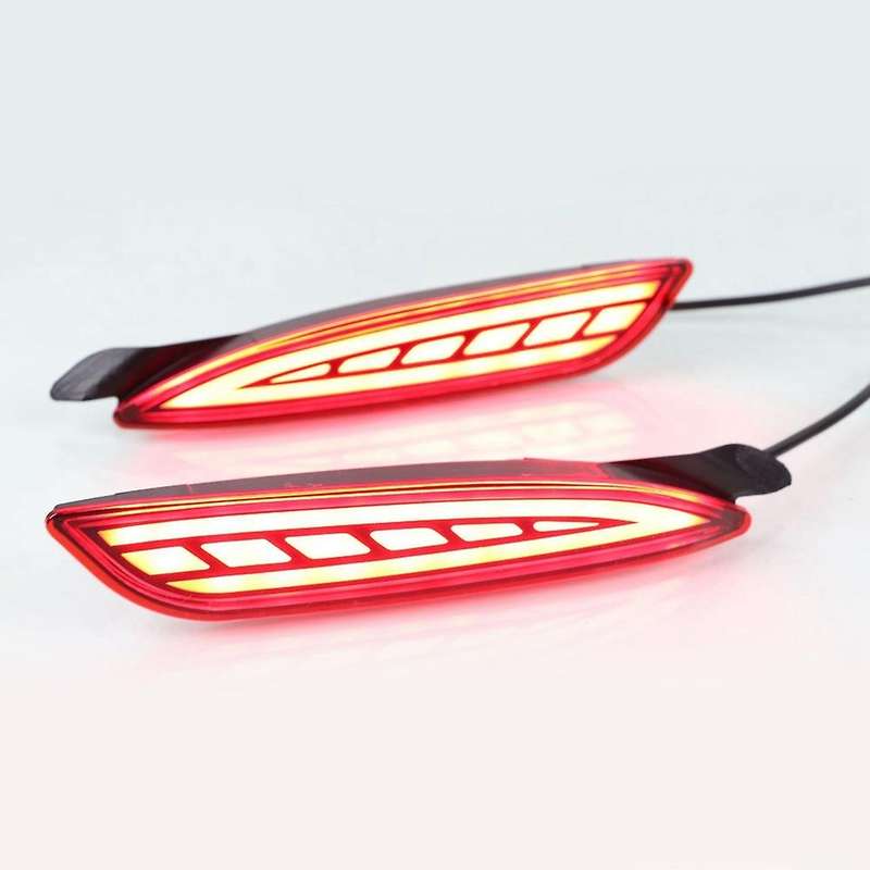 3-In-1 Functions LED Reflector Brake Lamp Rear Fog Lamp Bumper Light Dynamic Turn Signal for 6 2019