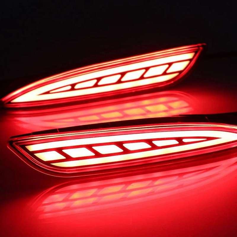 3-In-1 Functions LED Reflector Brake Lamp Rear Fog Lamp Bumper Light Dynamic Turn Signal for 6 2019