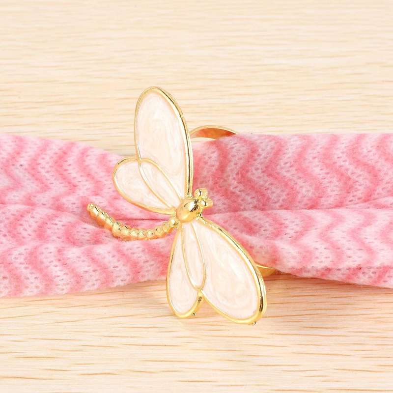 4 Piece Set, Gold Dragonfly Napkin Ring Napkin Holder, Used for Wedding Dinner Dinner Table Decorat