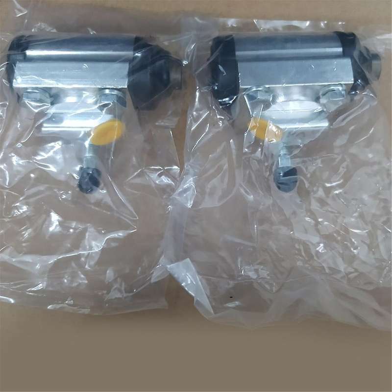 4514200518 Rear Brake Cylinder for Smart W450 W451 City-Coupe Crossblade Fortwo Coupe Electric Drive