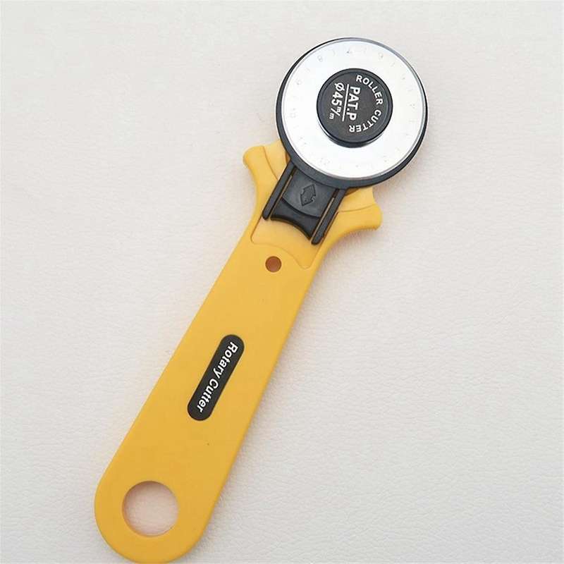 45mm Manual Cloth Cutter Pulley Cutter Roller Cutter Cloth Cutter Cloth Cutter Hand DIY Patchwork