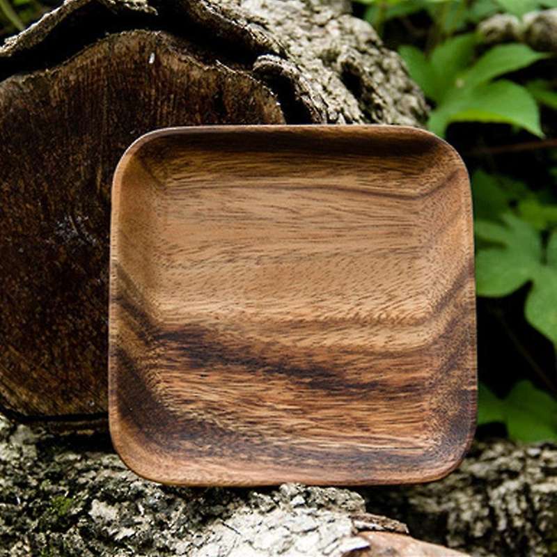 4Pcs Japanese Style Square Solid Wood Plate, Fruit Plate, Snack Plate Sushi Food Dishes Plate Set Wo