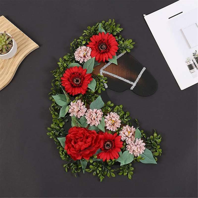 Front Door Wreath Eye Catching Horse Head Shaped Artificial Wreath Holiday Home Party Supplies Decor