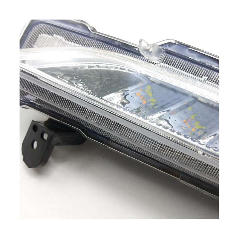 Front Fog Light Daytime Running Light Turn Signal Light (yellow Turn Signal Light) Car for Yaris 20