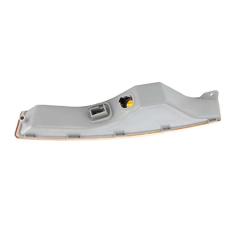 Front Turn Signal Lamp without Bulbs for B6 Magotan 2006-2010