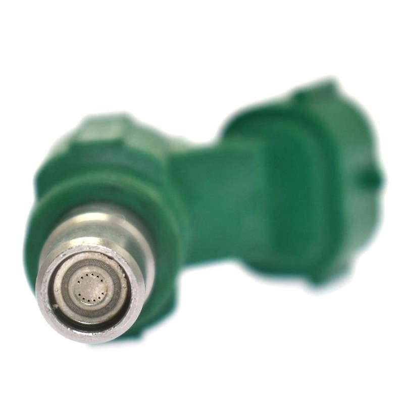Fuel Injector EAT261 15710-18H00 1571018H00 for Car Accessories