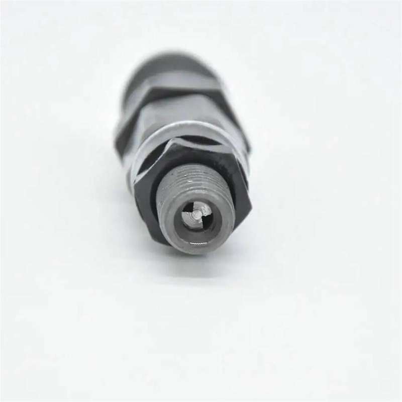 Fuel Injectors 23600-19075 for Land Cruiser HZJ75 HZJ78 HZJ79 HZJ105 4.2L 1HZ 1990-2007