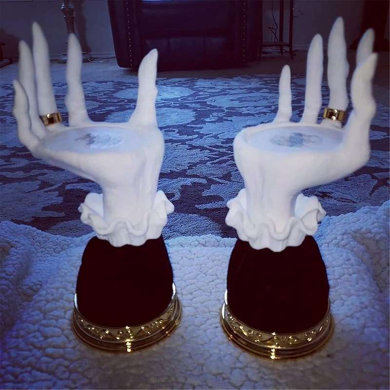 Halloween Resin Witch Hand Candlestick Ghost Hand Haunted House Decoration Palm Candle Holder
