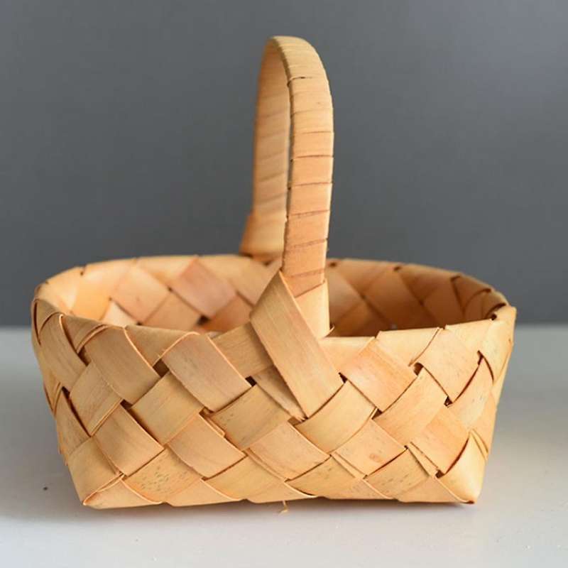 Hand Woven Bread Fruit Storage Basket Wood Chip Woven Storage Box Japanese Food Tray with Portable H