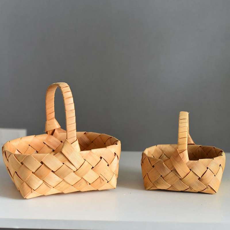 Hand Woven Bread Fruit Storage Basket Wood Chip Woven Storage Box Japanese Food Tray with Portable H