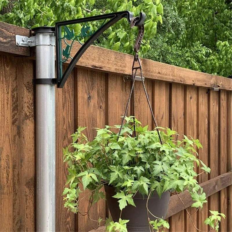 Hangs Fence Post Hanger, Fence Plant Hangers, Flower Baskets Easy Clamp-on Bracket, Wall Hook Hangin