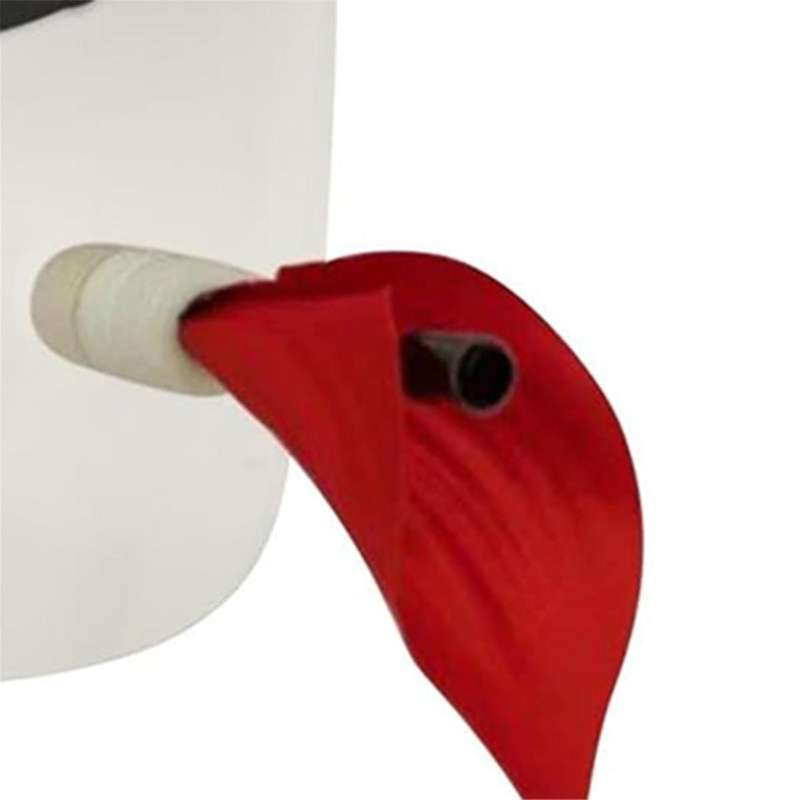 Helmet Bird Feeder Portable Head-Worn Flower Bird Feeder Outdoor Head-Worn Bird Feeder