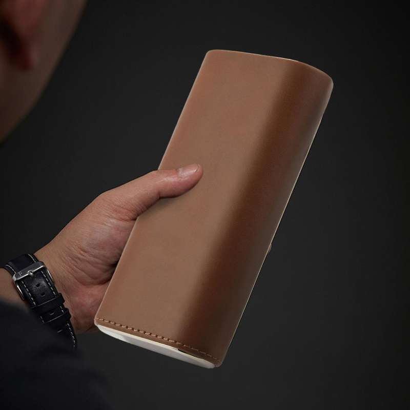High Quality 3-finger Humidors Portable Cigar Box Brown Cigar Leather Case with Cigar Cutter