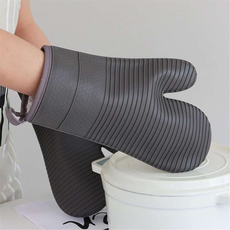 High Temperature Resistant Silicone Insulation Gloves Anti-Scalding Microwave Gloves Thickened Bakin