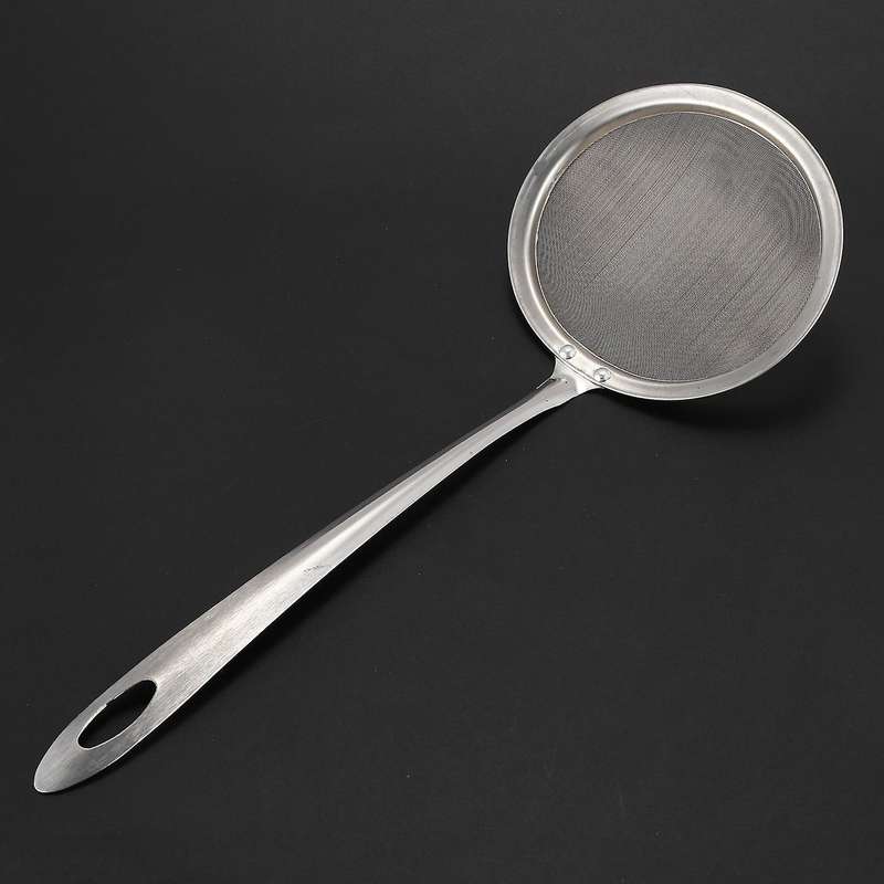Kitchen Stainless Steel Mesh Hanging Oil Filter Net Strainer Scoop