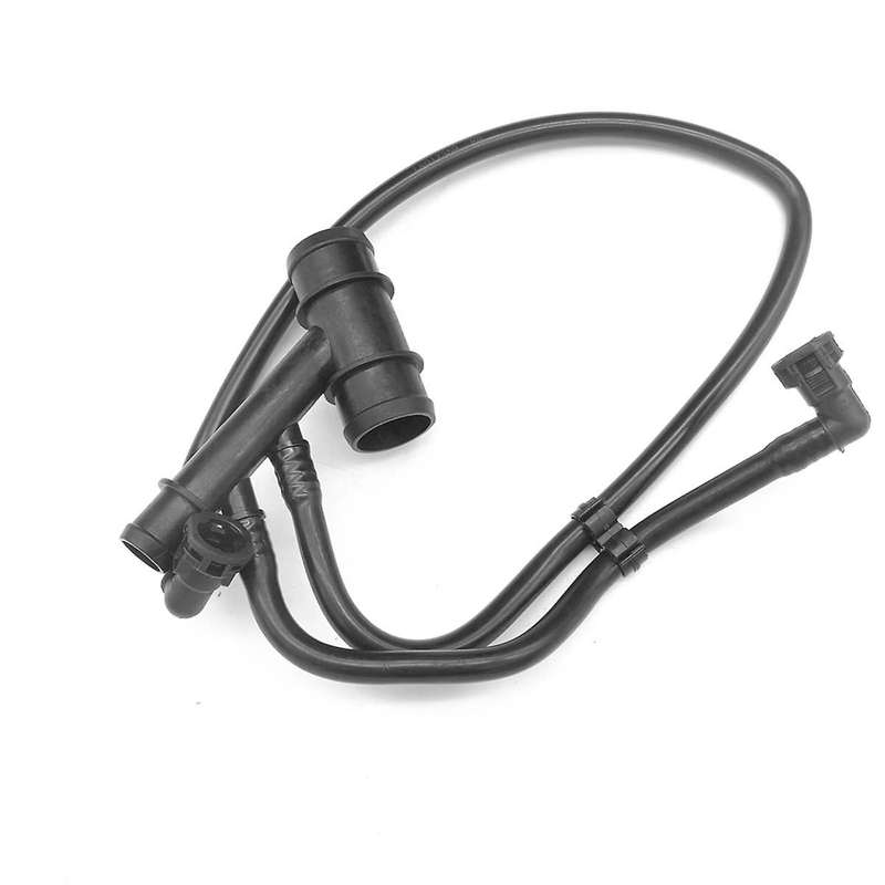 LR017359 Auto Parts Engine Coolant Hose for 2010-2012