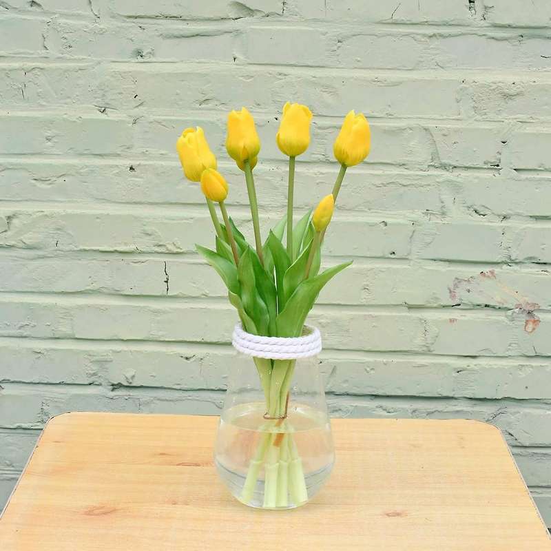7 Pcs Artificial Tulip Silk Flowers 17inch for Home Decor (yellow)