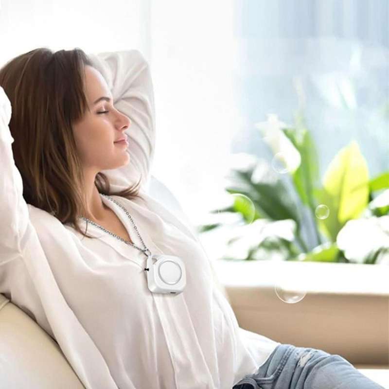 Personal Wearable Car Oxygen Rod Negative Ion Air Purifier(white)