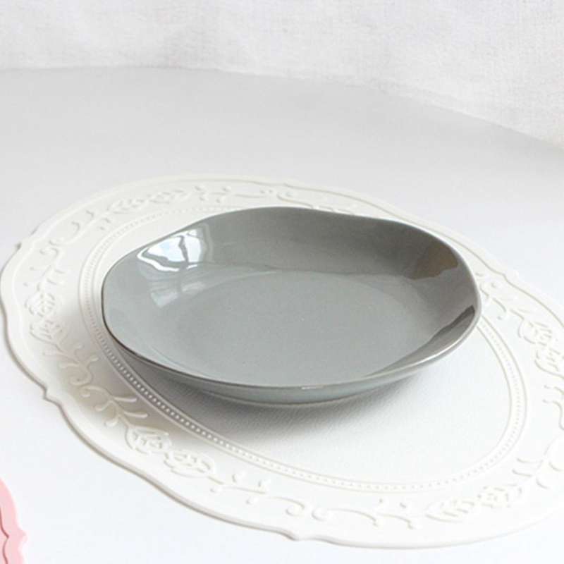 Modern Simple Oval Relief Silicone Dining Pad Household Dining Pad A