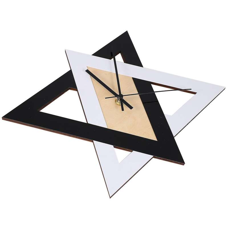 Nordic Personality Black and White Wall Clock Mute Decorative Clock