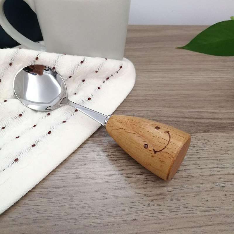 1 Set Wooden Handle Smile Face Tableware Set Children's Tableware