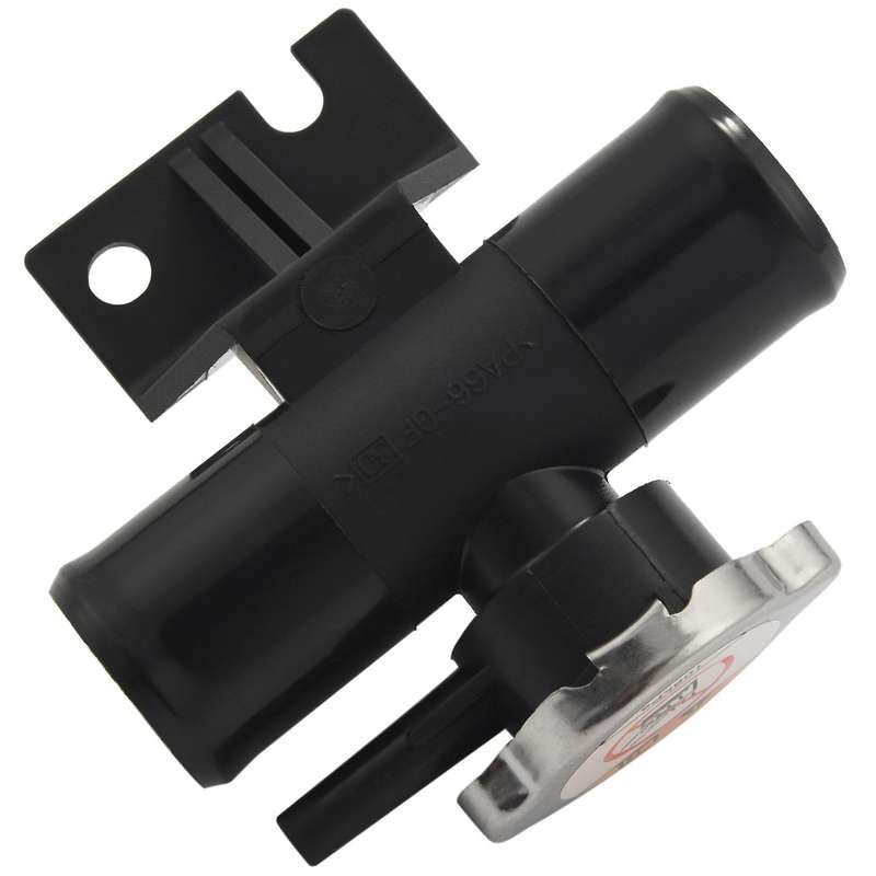 Radiator Coolant Filler Filler Neck with Cap for Mitsubishi Lancer
