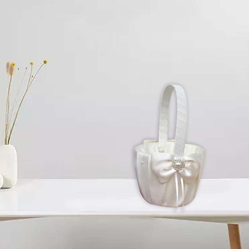 2pcs Wedding Flower Basket Romantic Satin Bowknot Pearl Flower