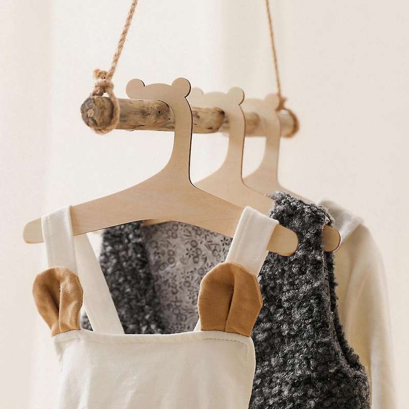 20pcs Baby Wooden Clothes Hanger Baby Creative Hanger Rack