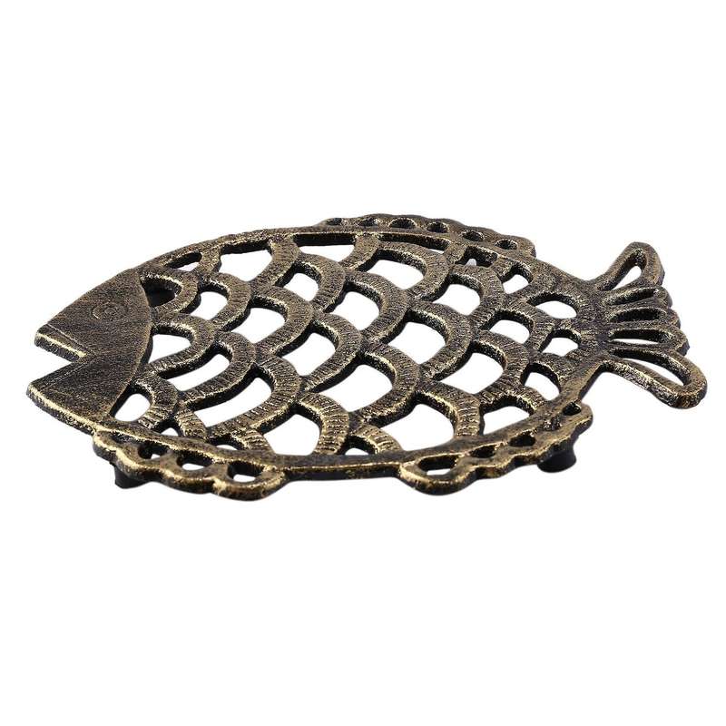 Cast Iron Fish Trivet, 7.5x6inch Decorative Pattern for Cookware
