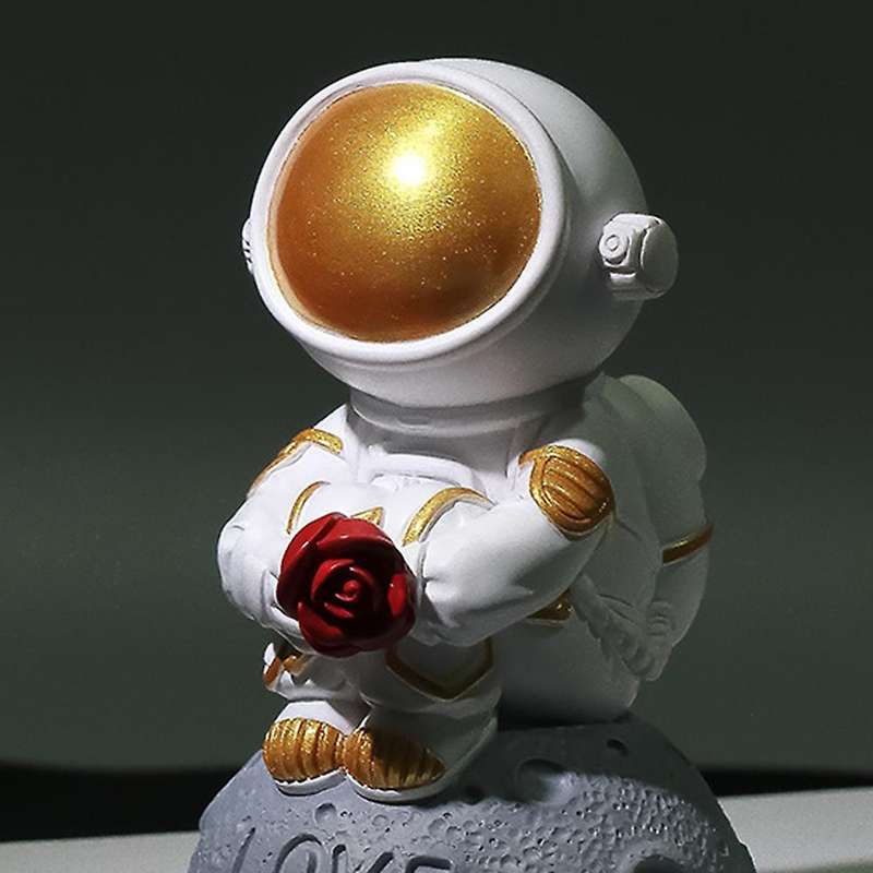 Nordic Astronaut Figurine Resin Sculpture Home Decoration Gift A