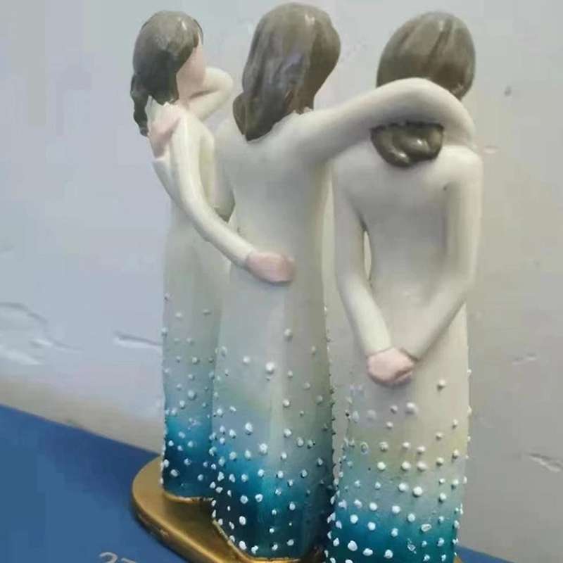 By My Side Sculpted Hand-painted Figure Resin Ornament for Sisters