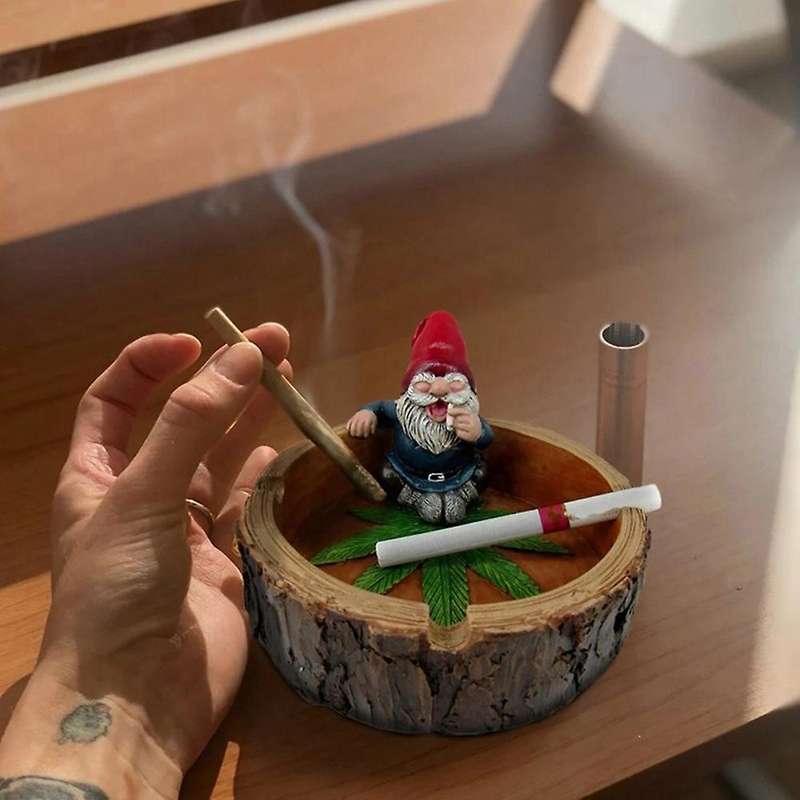 Gnome Ashtray Smoking Dwarf Resin Craft Ornament Home Decoration