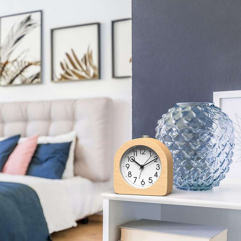 Alarm Clock without Ticking Wooden Alarm Clock with Snooze Function B
