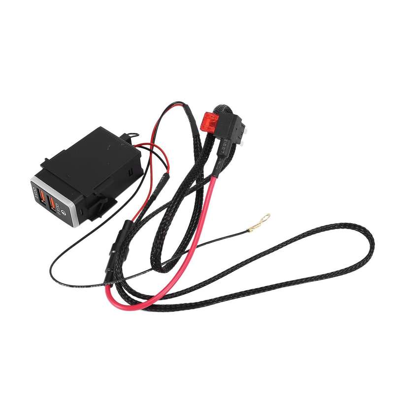 Car Usb Charger for Nissan Patrol Y62 2013 2014 2015 2016 2018 2020