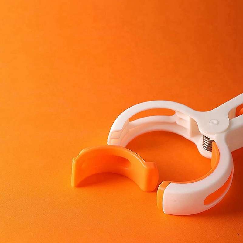 12 Pcs Beach Towel Clips for Beach Chair Pool Chair, Plastic Clip