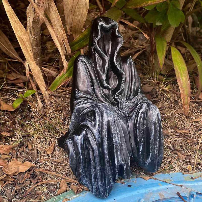 Reaper Sitting Statue Resin Black Desktop Ornament Gothic Sculpture