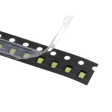 500pcs 0805 (2012) SMD White LED Chip Surface Mount SMT Beads Ultra Bright Light Emitting Diode LED