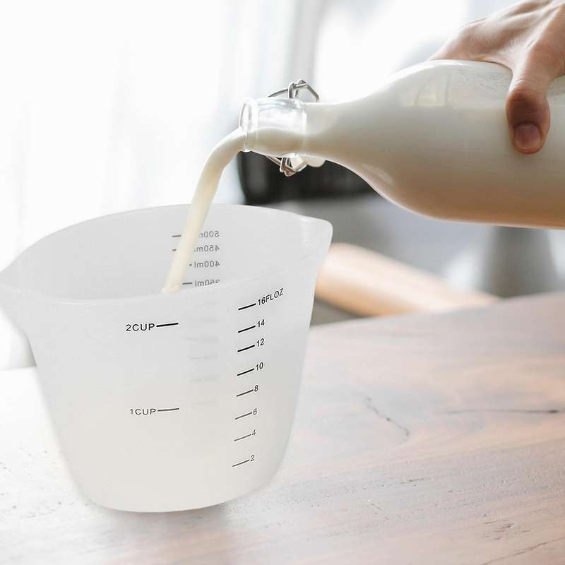 500ml and 250ml Reusable Silicone Measuring Cups Household Translucent Measuring Cups with Graduati