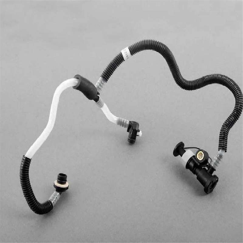 6120703232 A6120703232 Fuel Return Line Hose Pipe for W163 ML / W203 C / W210 E / C209 CLK
