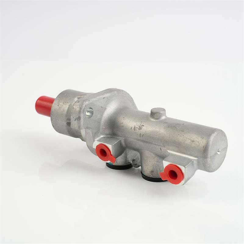 93743542 Brake Master Cylinder for Captiva C100,c140 2006 2007-2021 2.0l 2.4l for Opel 4817790 J3100