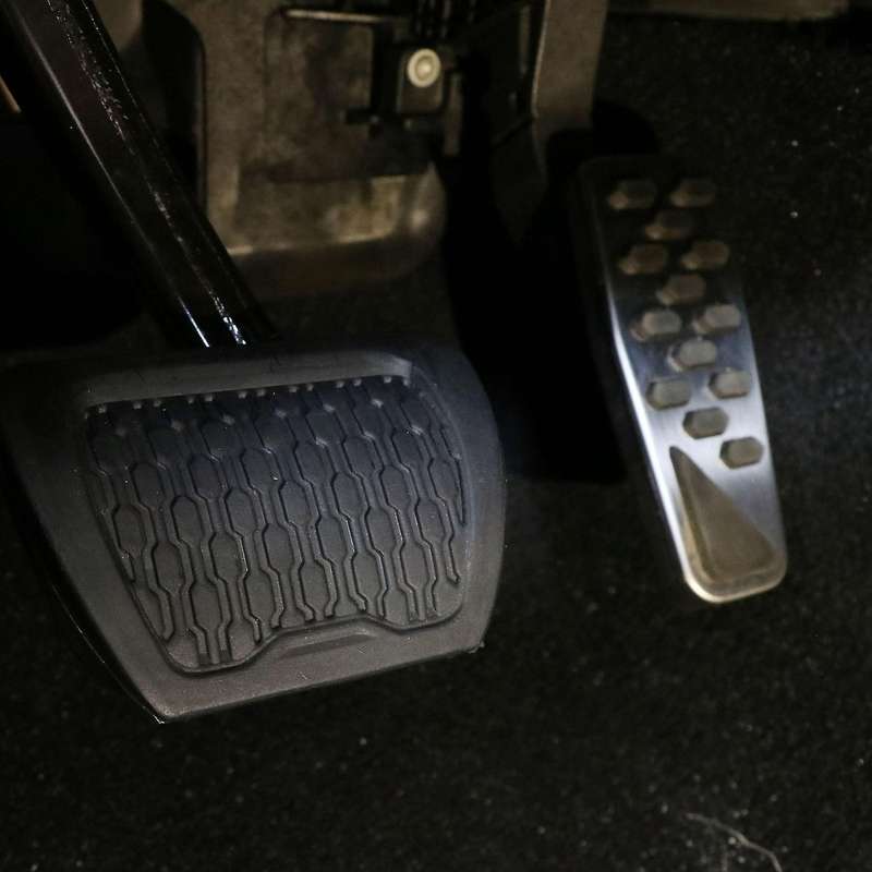 Antiskid Rubber Brake Pedal Cover Pad Non- for JL 2018 2019 JK 2007-2017 Car Accessories