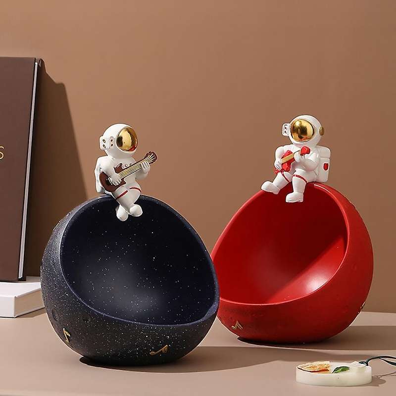 Astronaut Figurine Key Resin Storage Box Key Storage Art Living Room Table Figurines Home Decor Gift