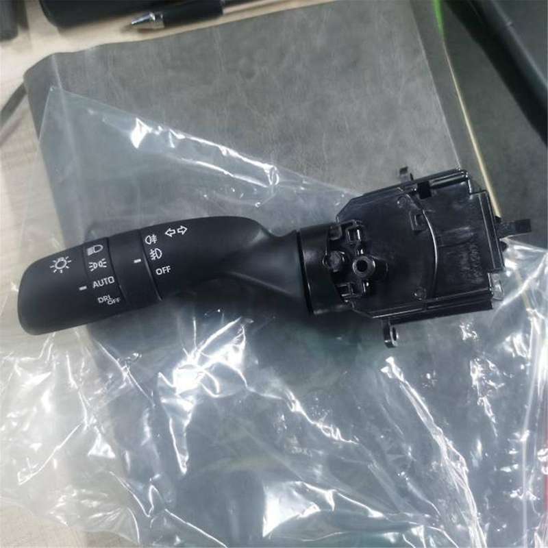 Auto Headlight Closing Handle Turn Signal Switch 84329-33060 for Land Cruiser Alphard 2019-2023