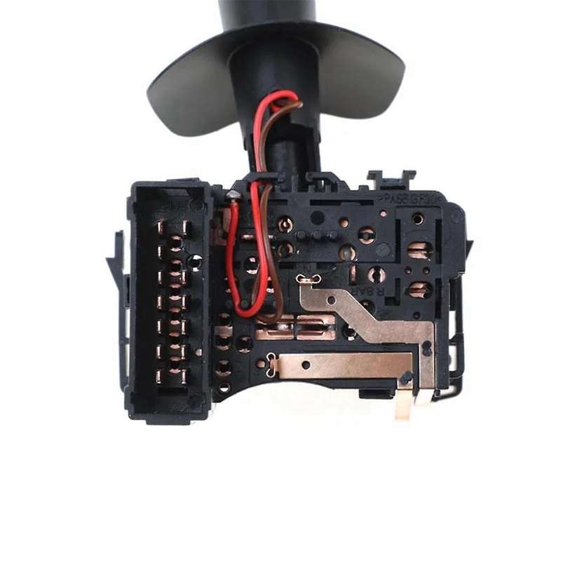 Auto Turn Signal Switch Combination Switch 7701048913 Is Suitable for Tafik 77010-48913